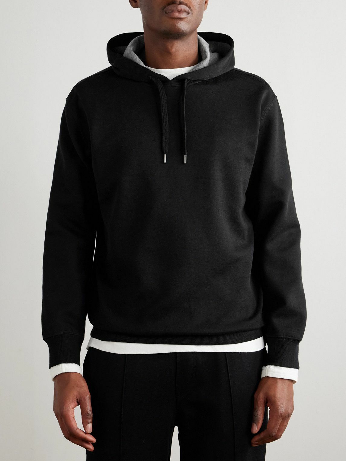 パーカー・フーディ BRUNELLO CUCINELLI Men Hoodies YM8319069GC101 BLACK 24134321_54197328_1000.jpg