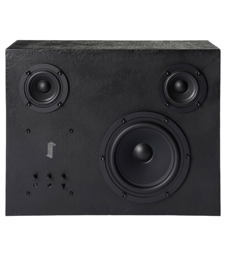 Photo: Transparent Steel speaker