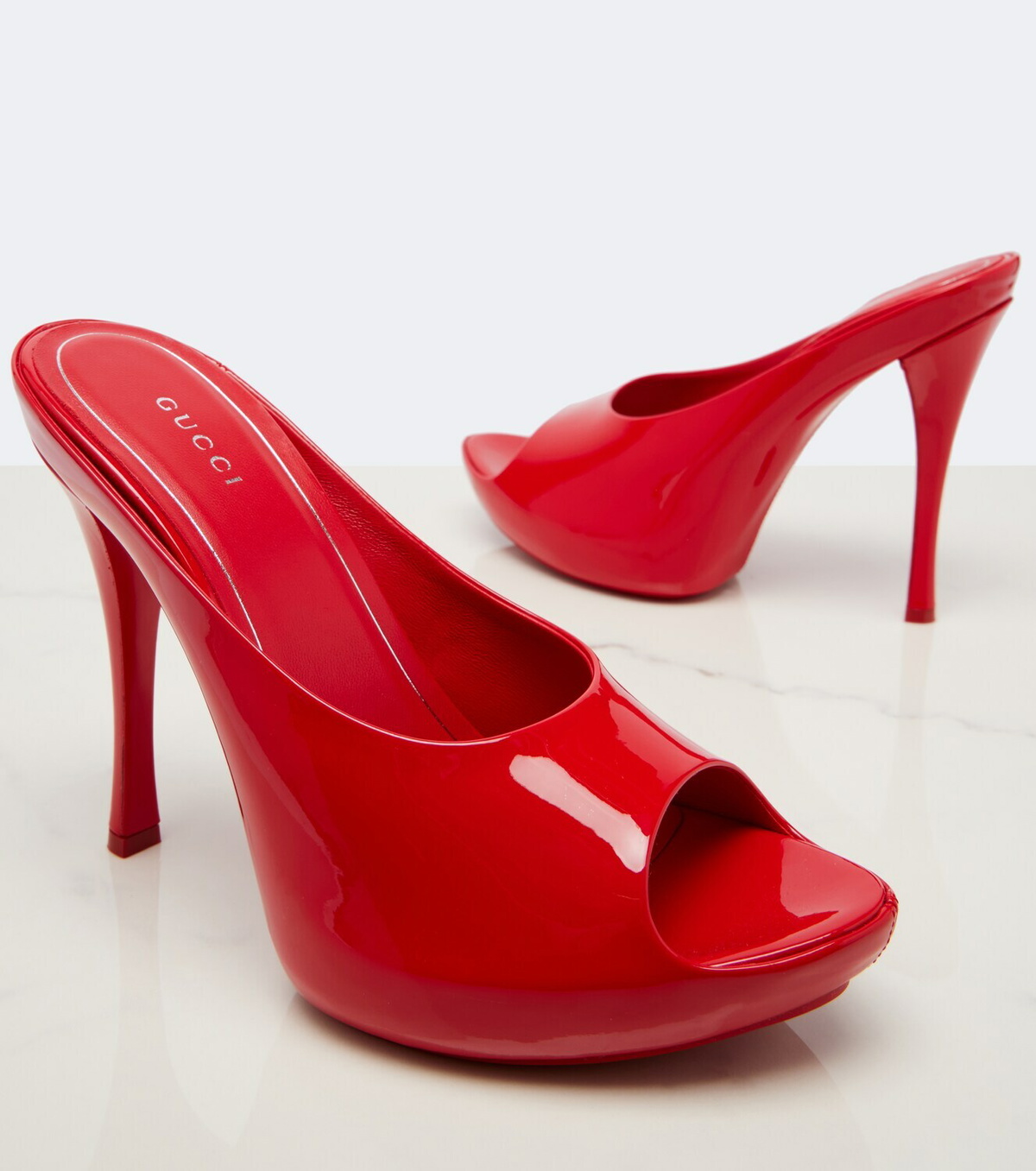Gucci Viv patent leather platform mule