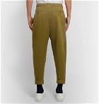 AMI - Pleated Cotton-Twill Chinos - Green