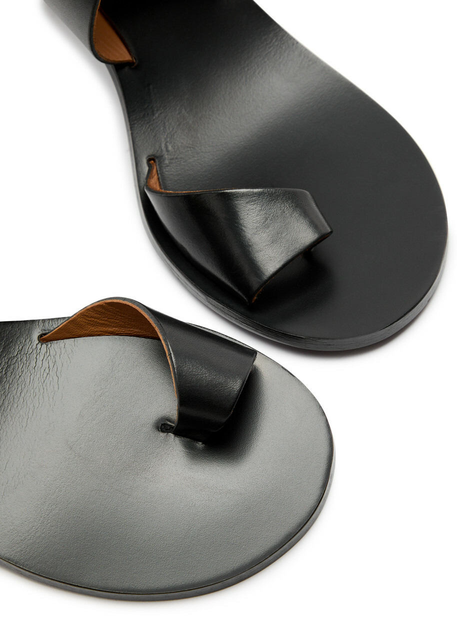 Atp Atelier Gildone 50 Leather Sandals Black