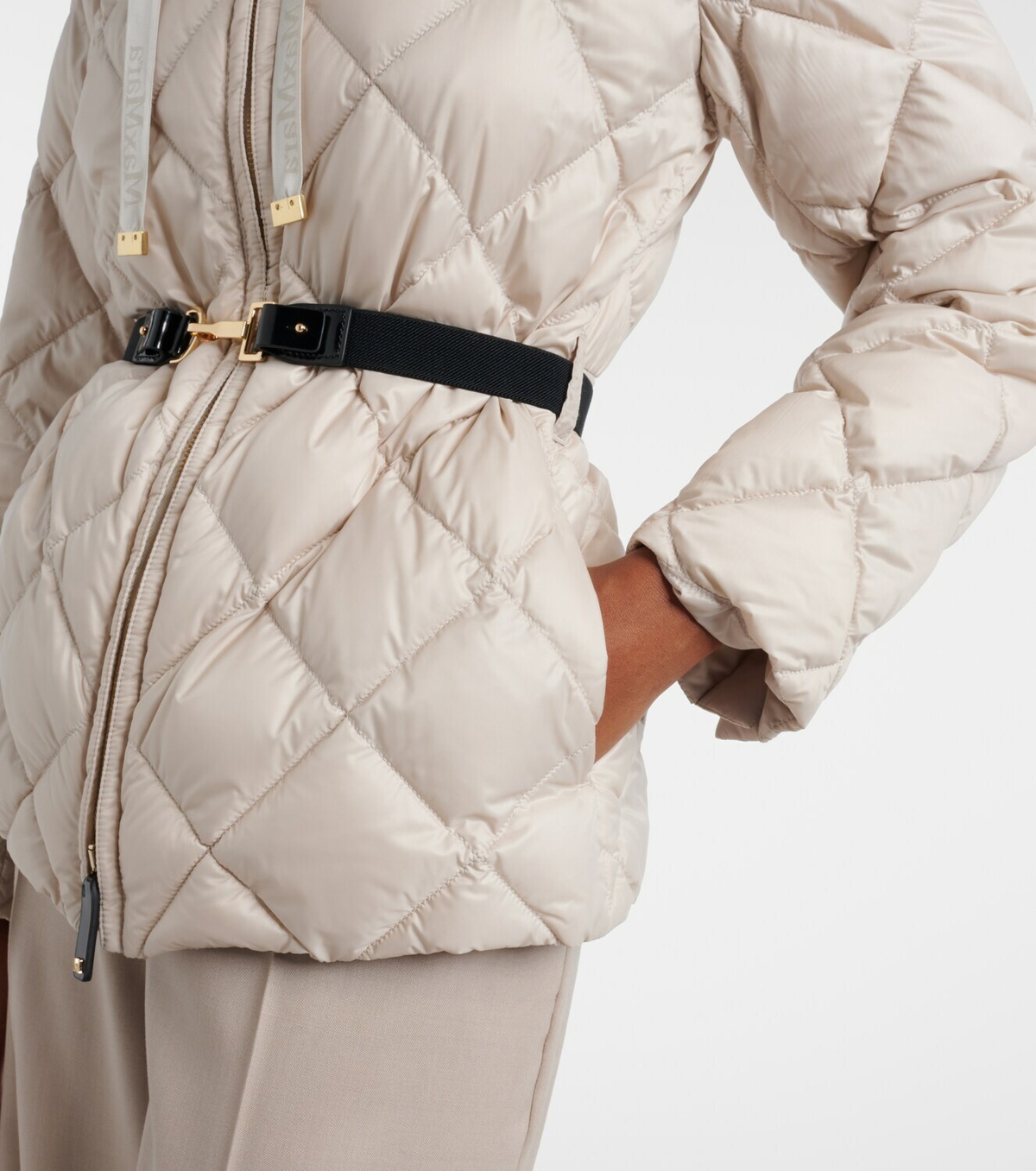 Max Mara The Cube Soft B quilted down jacket