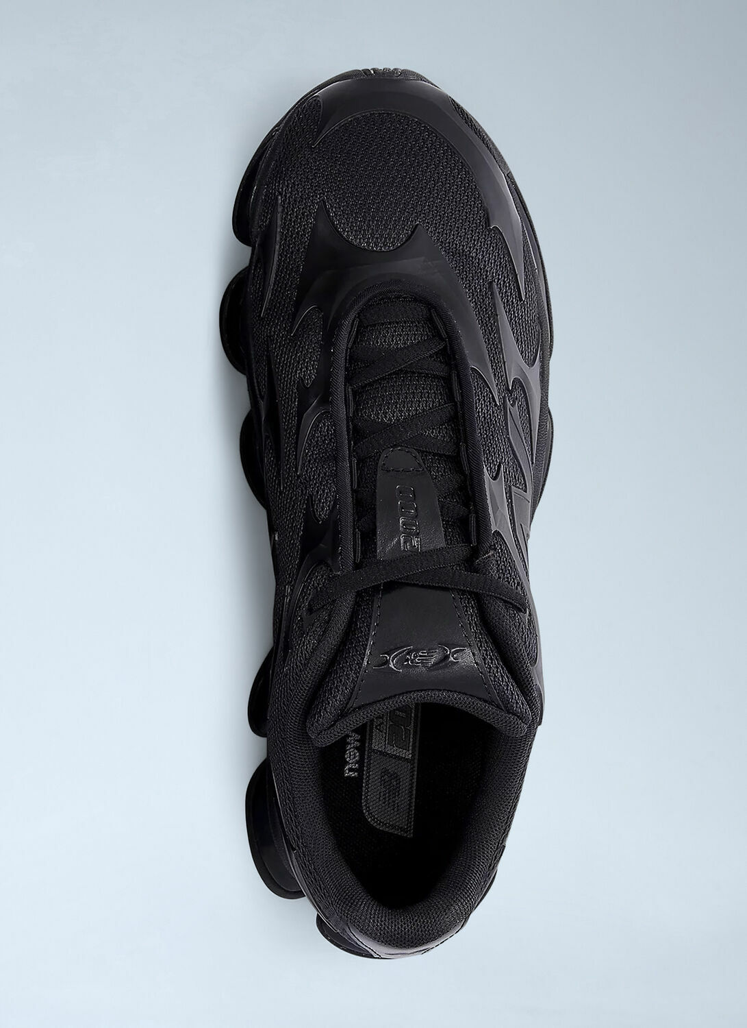 New Balance Abzorb 2000 Sneakers