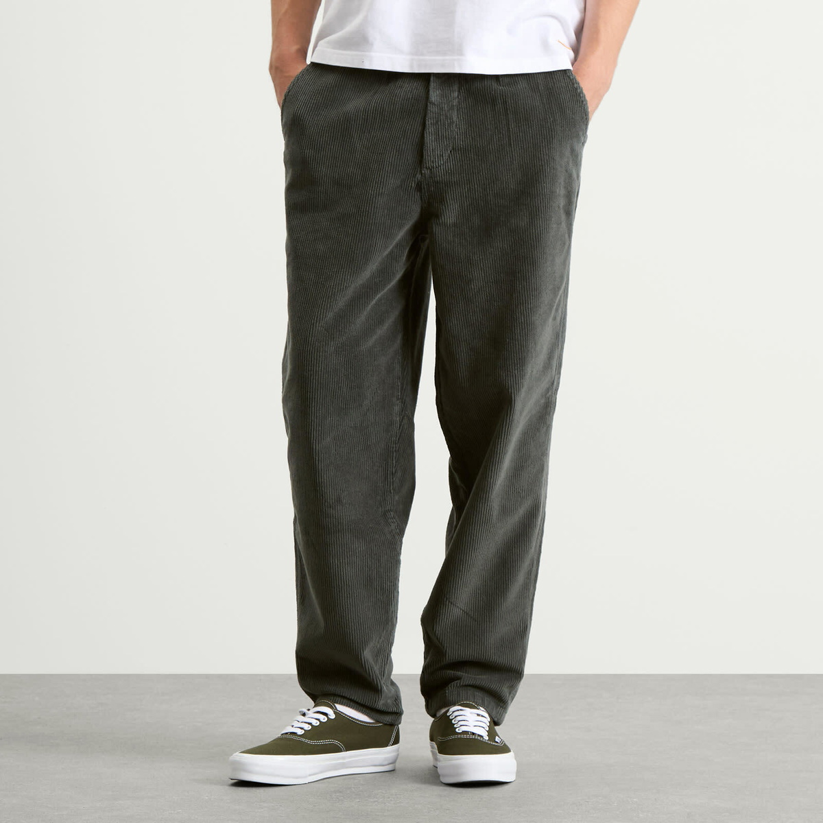 Armor-Lux Men's Pleated Corduroy Pants in Chimera