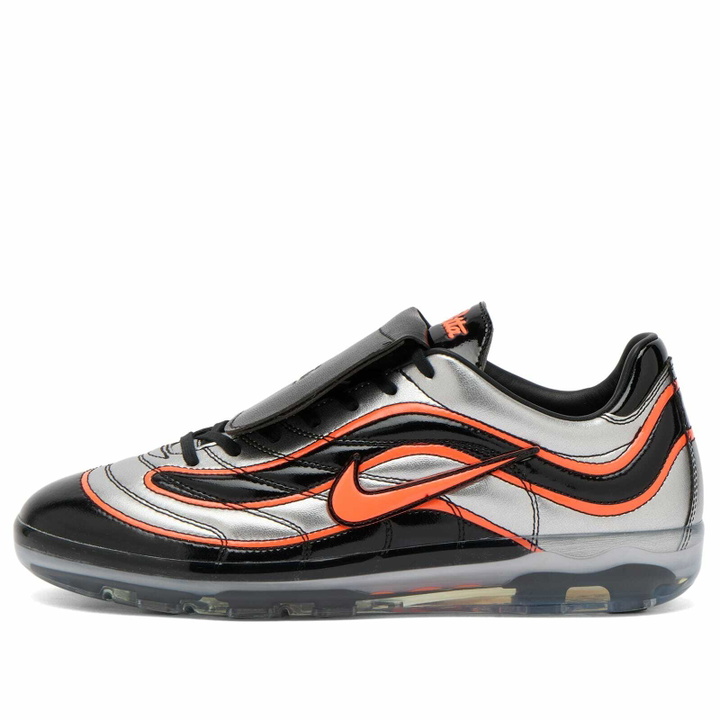 Photo: Nike Men's x Patta Netherlands Cryo Shot Sneaker in Black/Silver