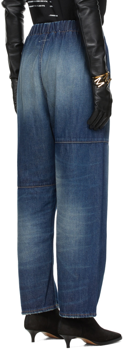https://cdn.clothbase.com/uploads/2fc2947b-8552-429a-ab2c-b59763b6fd08/blue-elasticated-waistband-jeans.jpg