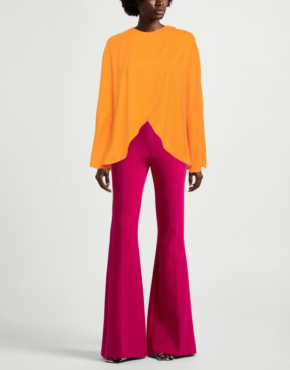 Ballantyne Womens Cape in Orange