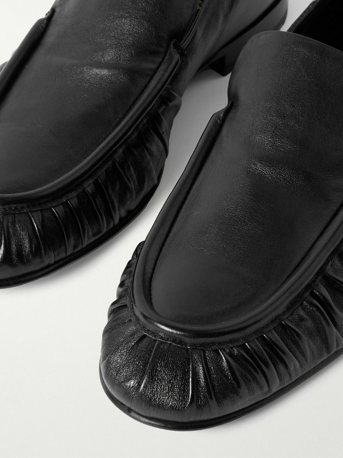 Officine Creative - Harley 003 Gathered Leather Loafers - Black
