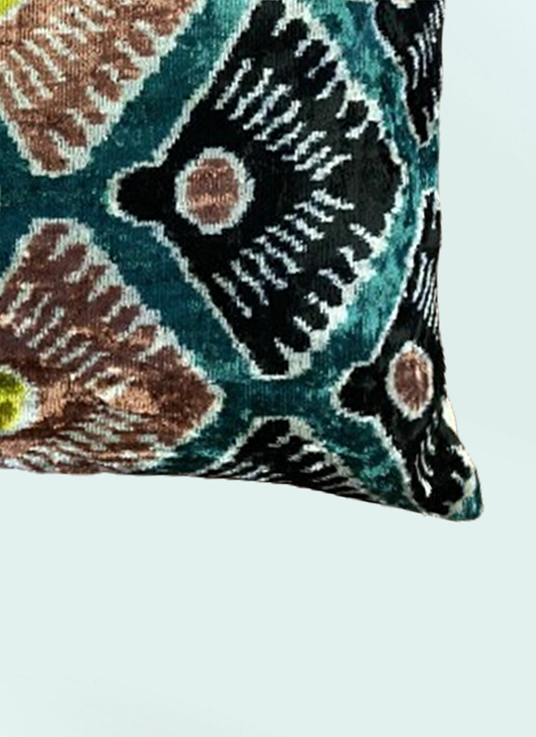 Les-Ottomans Shells Velvet Cushion