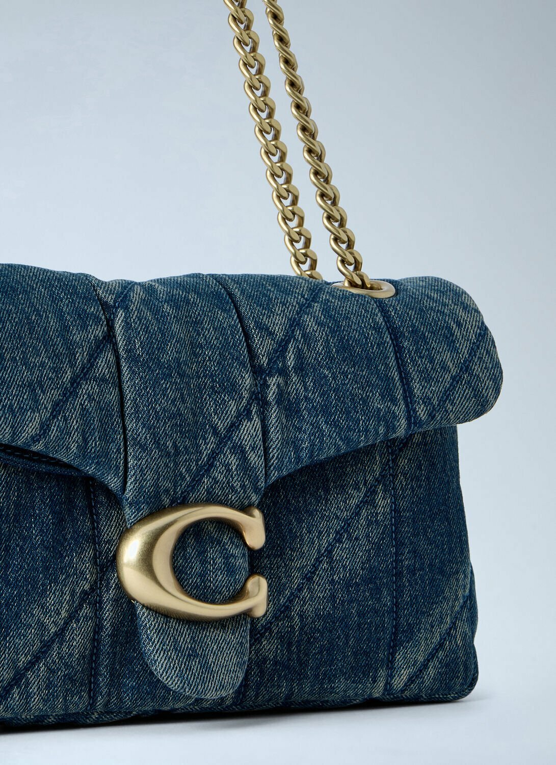 Coach Tabby Shoulder Bag 26