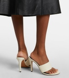 JUDE Snug leather thong sandals