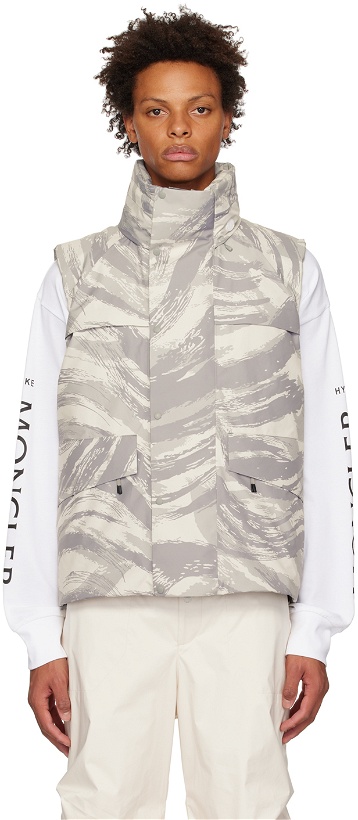 Photo: Moncler Genius 4 Moncler HYKE Gray Vanil Down Vest