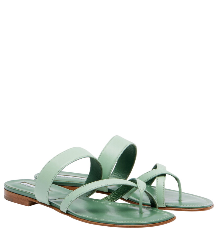 Photo: Manolo Blahnik Susaflat leather thong sandals