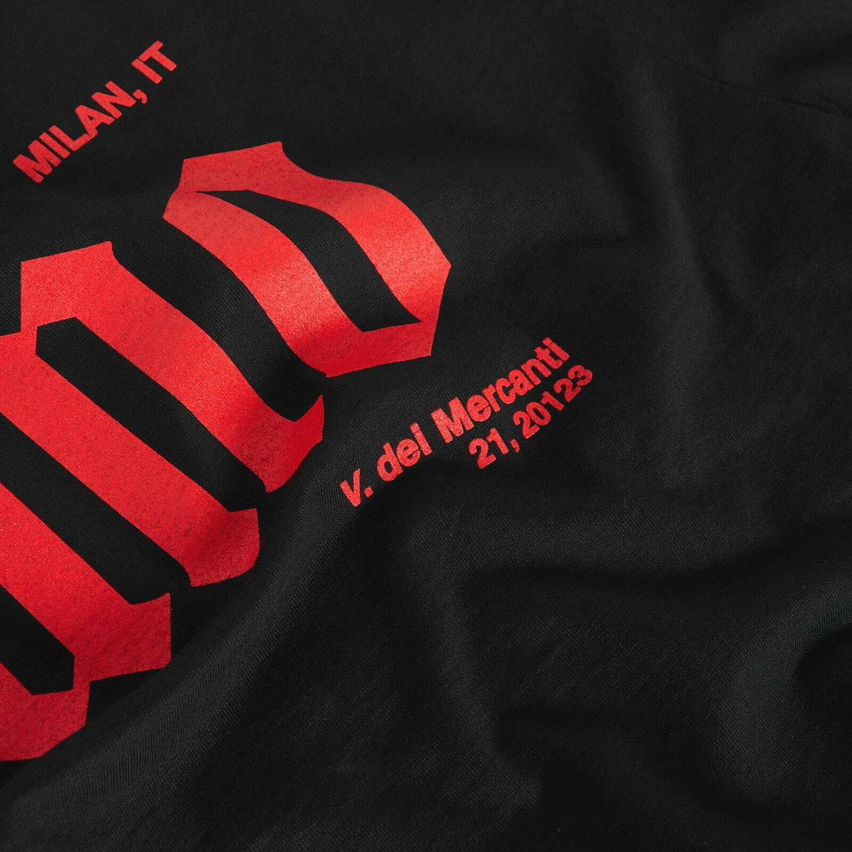 END. City Series 2.0 Milan Long Sleeve T-Shirt in Black