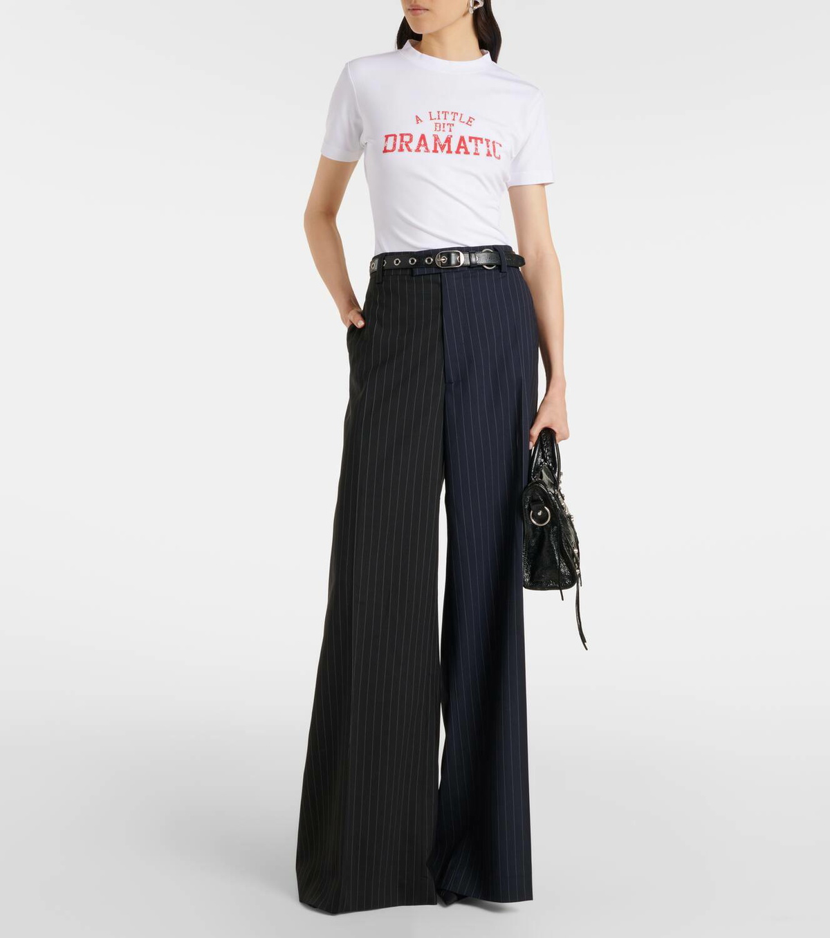 【関税込み】VETEMENTS レッド A Little Bit Dramatic Tシャツ 24226728_54301463_1000.jpg