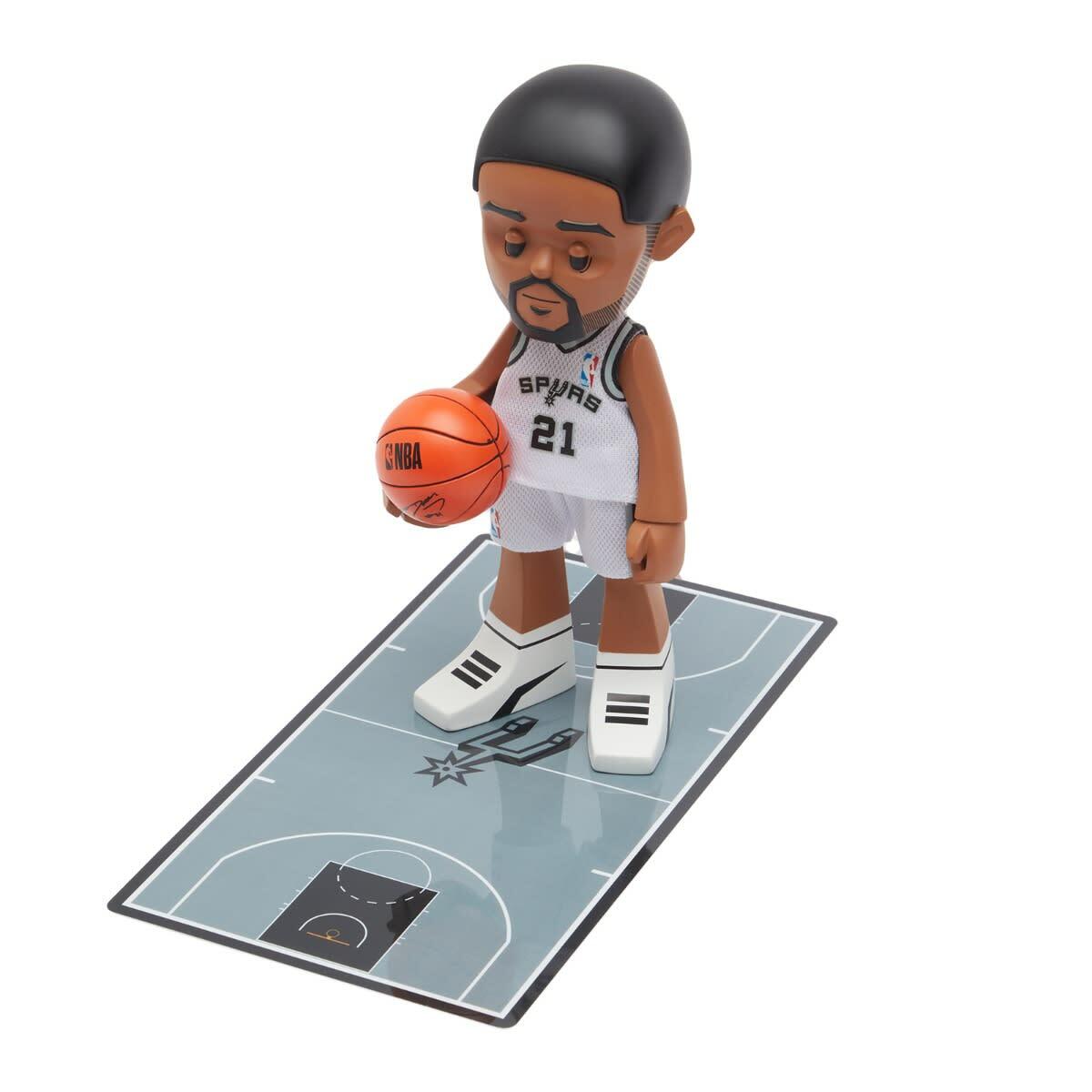 Mighty Jaxx NBA 2023: Tim Duncan (AllStars Edition) in Multi 