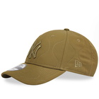 New Era Men's New York Yankees Quilted 9Forty Adjustable Cap in Olive