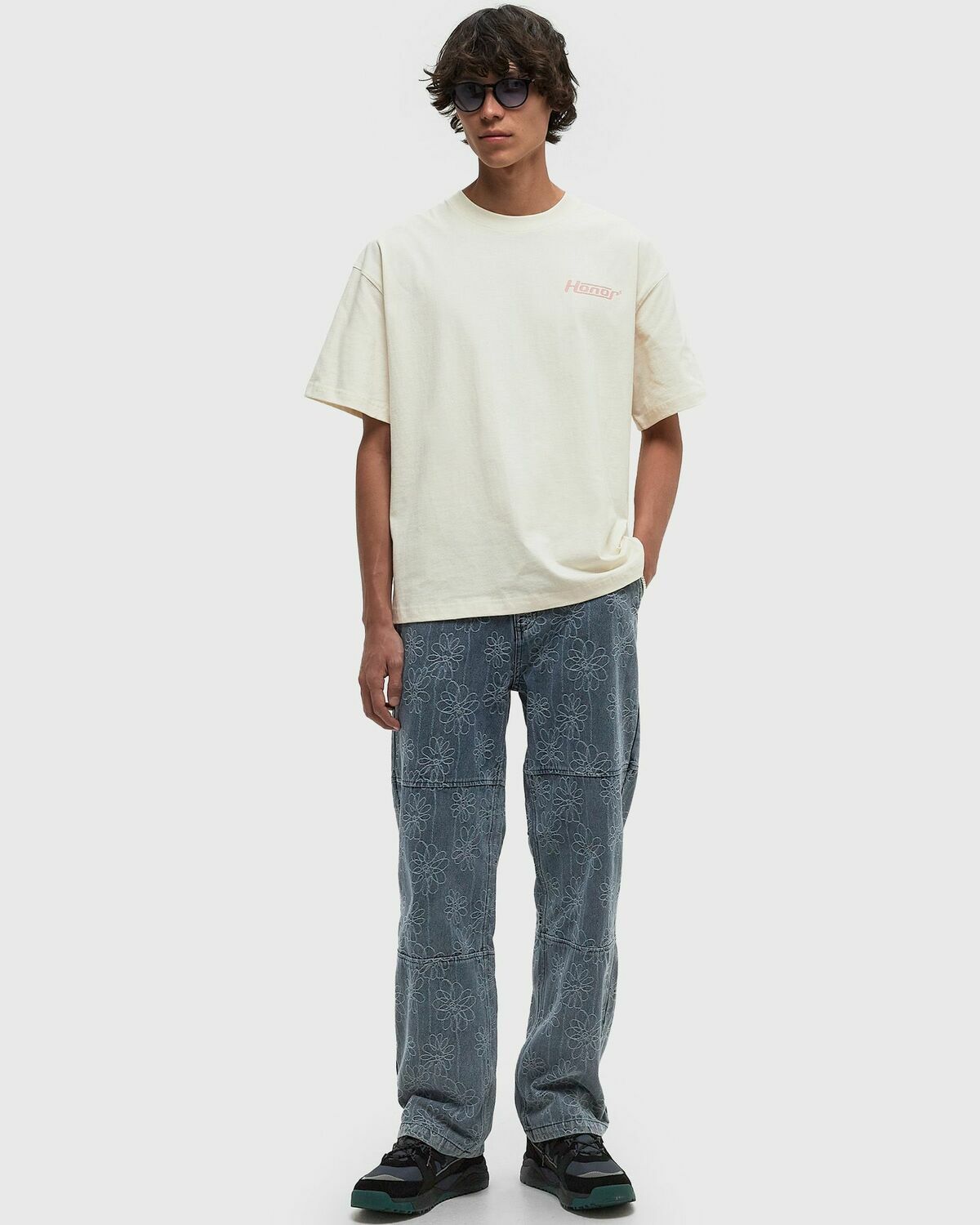 Honor The Gift HONOR GLOBE LOGO TEE Beige Mens Shortsleefe