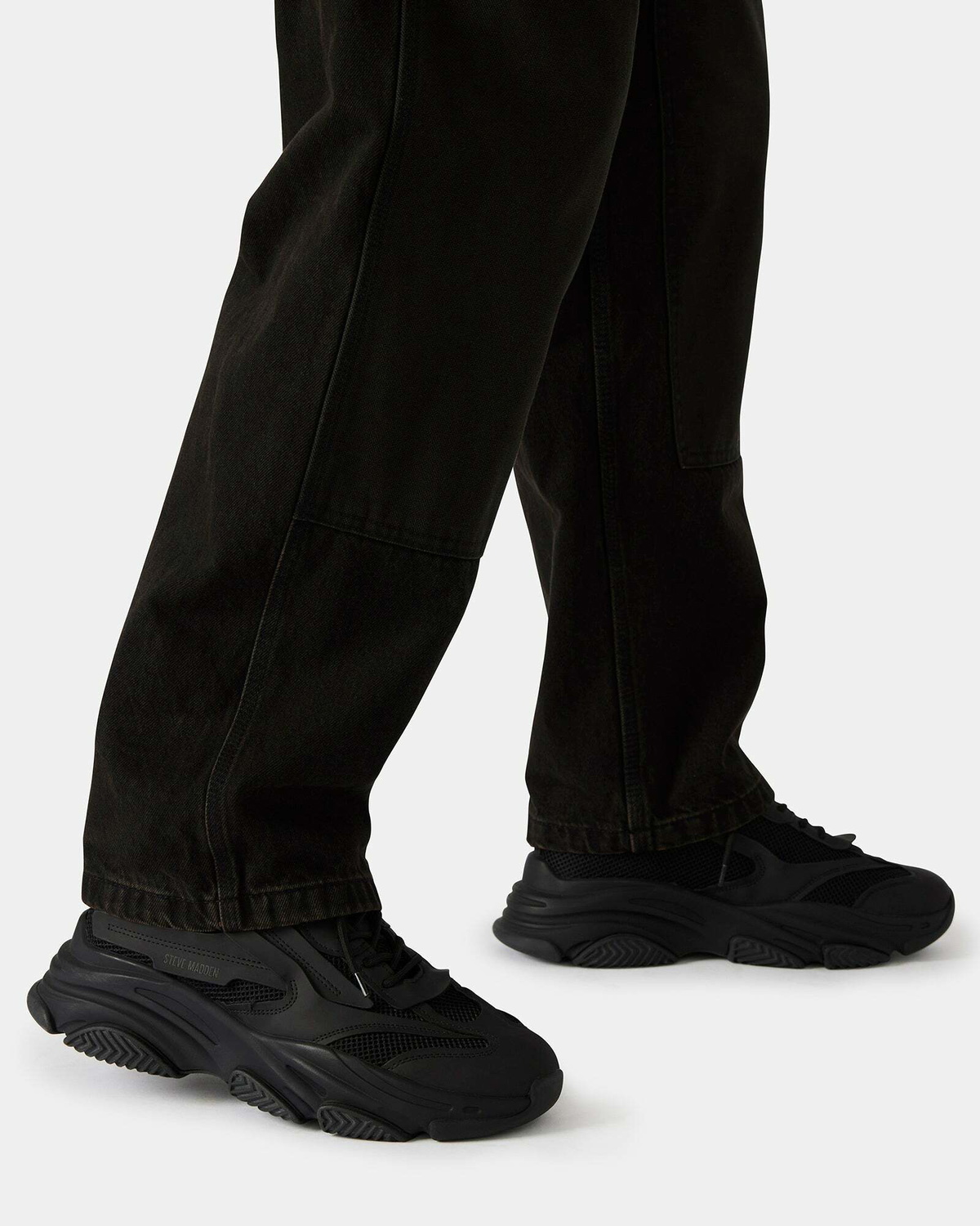 Steve Madden Possess Sneakers in Black