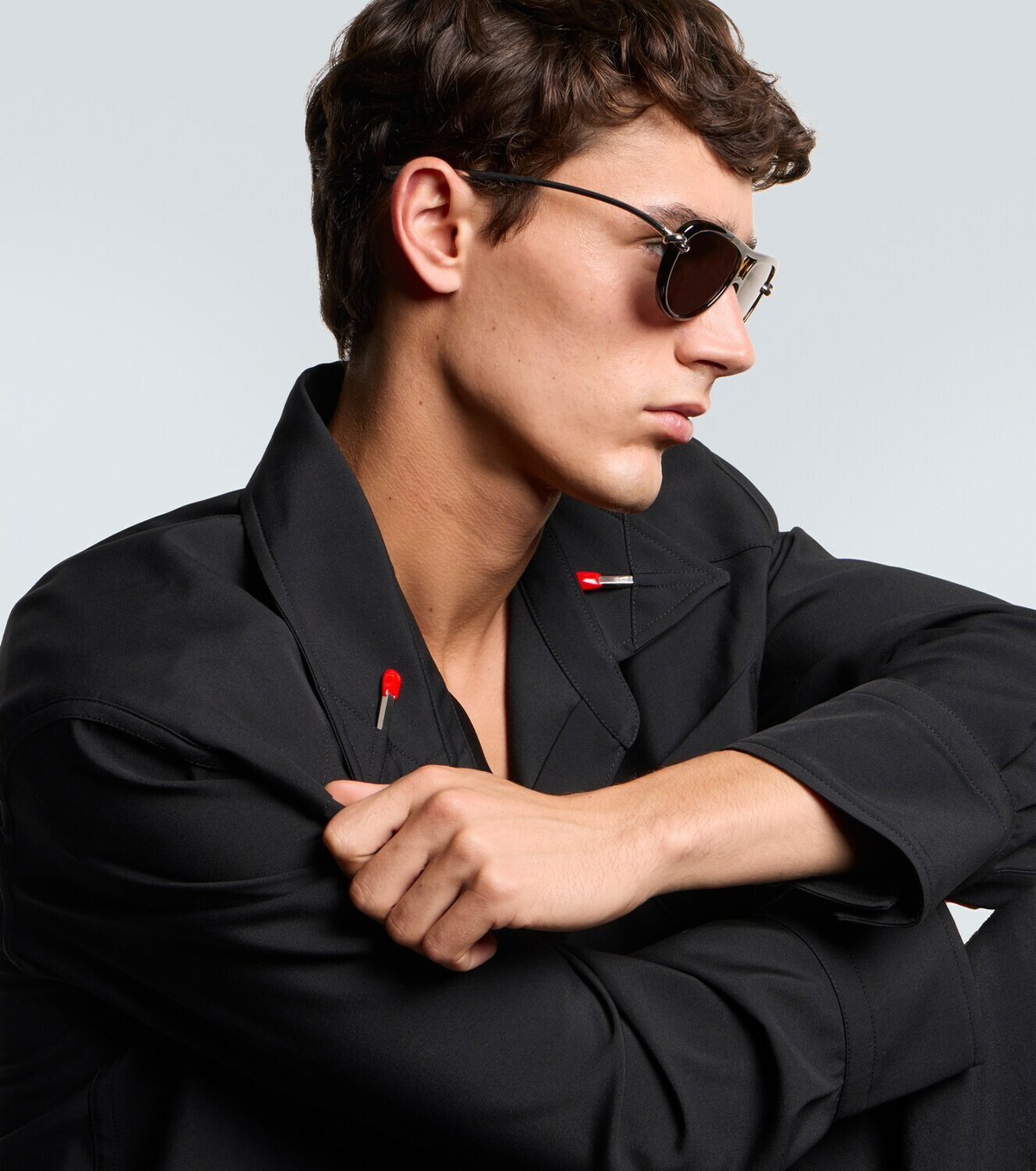 Bottega Veneta Classic Aviator Black Frame Sunglasses with Metal Knot Detail Bottega Veneta: Knot Aviator Sunglasses (Black/Grey) | Dover  main image 4