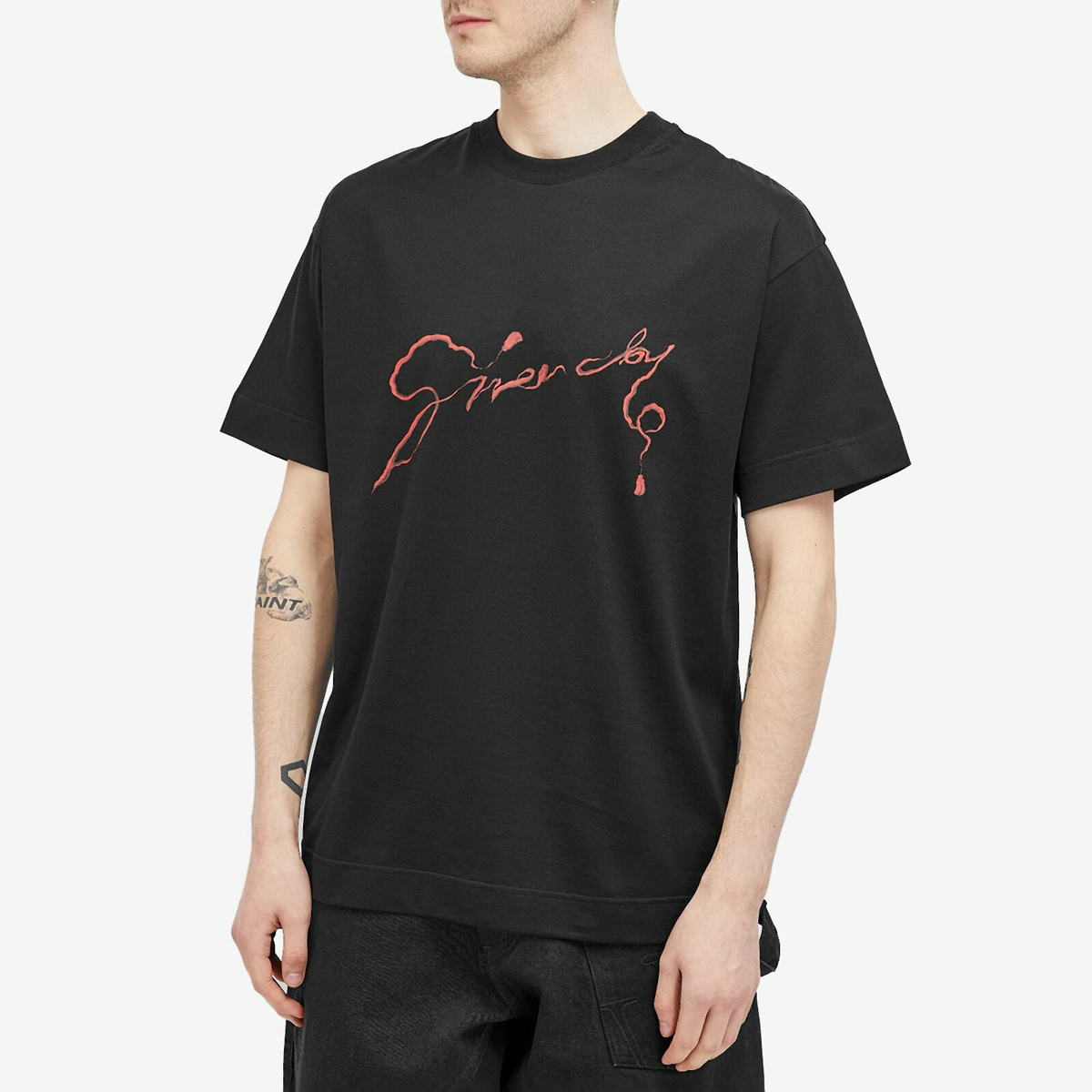 Givenchy ジバンシィ / Snake CNY Back Logo Regular Fit Tee Givenchy Men's Snake CNY Back Logo Regular Fit T-Shirt in