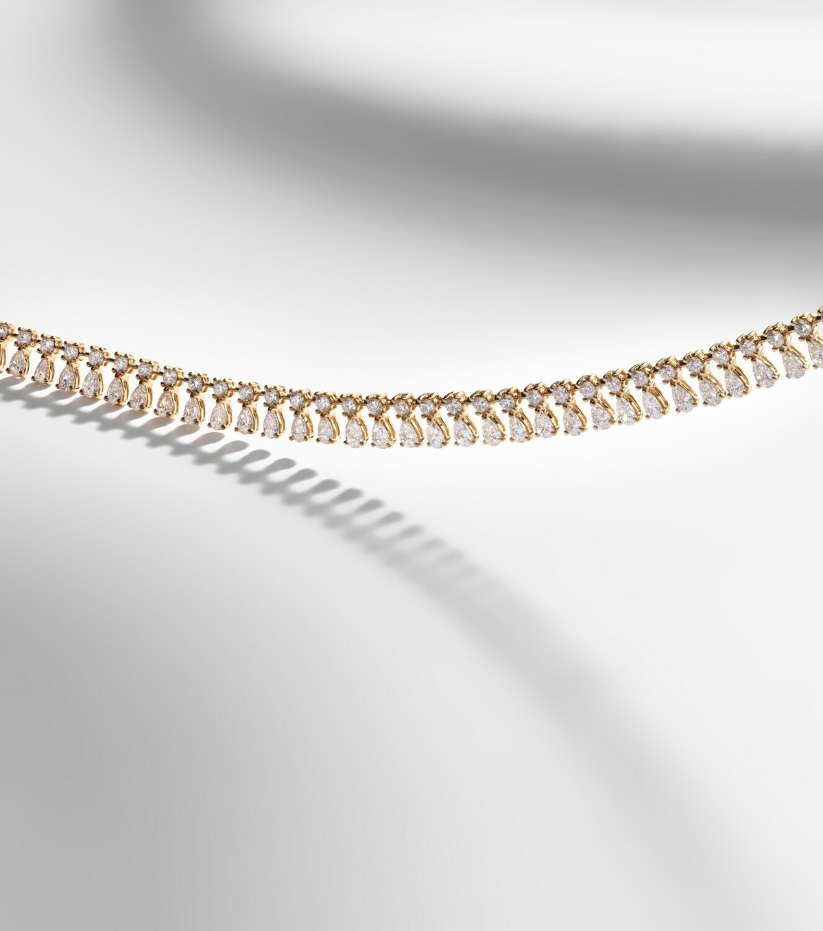 Anita Ko 18kt gold necklace with diamonds