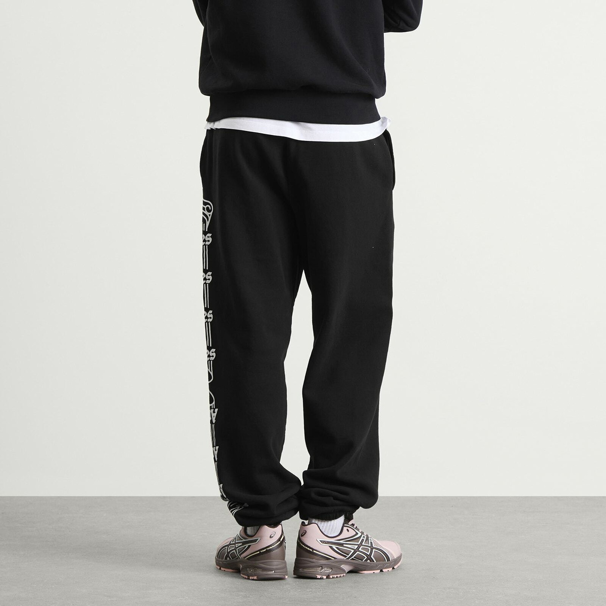 Aries Men's Column Sweatpants in Black