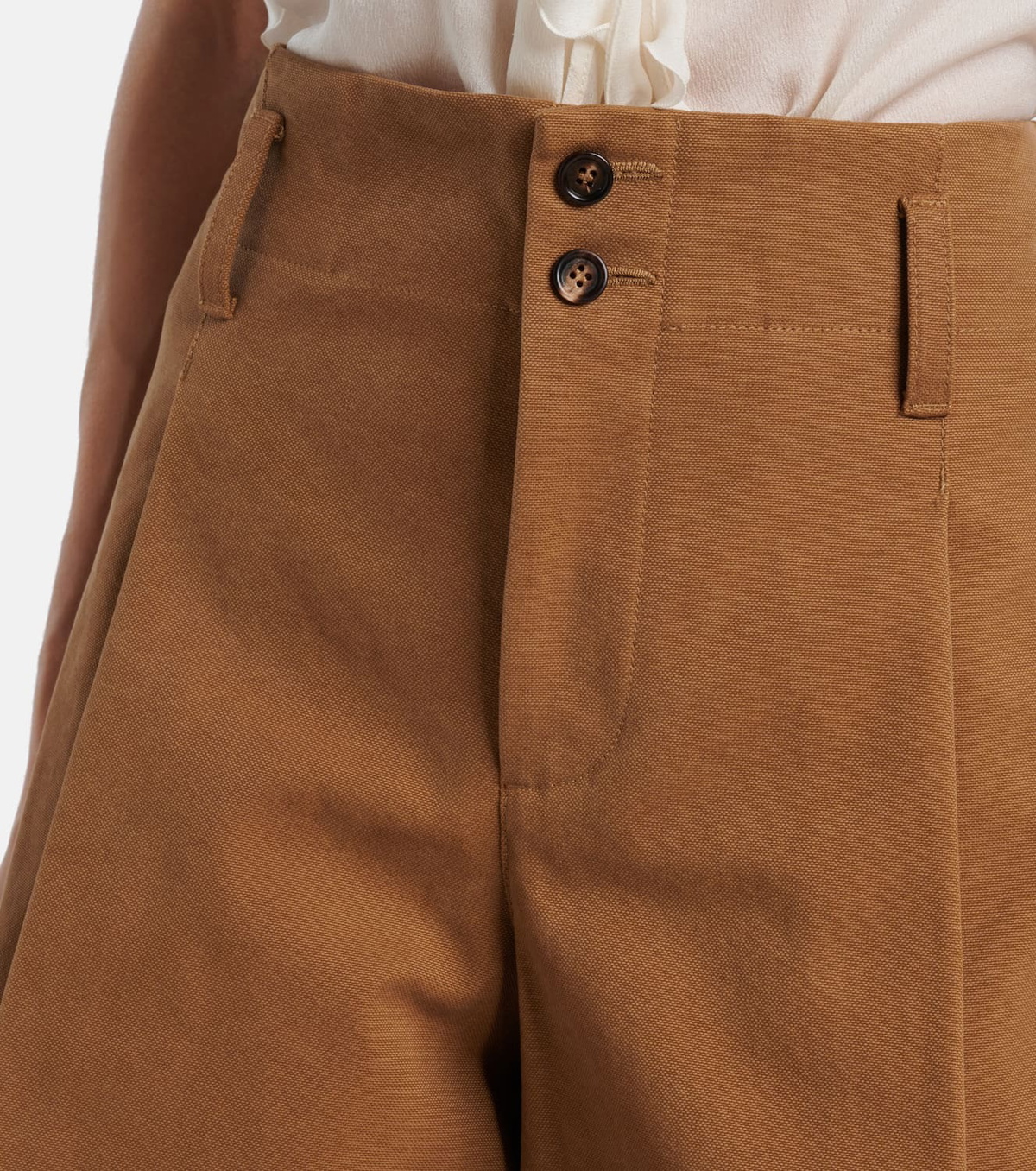 Chloé Pleated cotton canvas Bermuda shorts