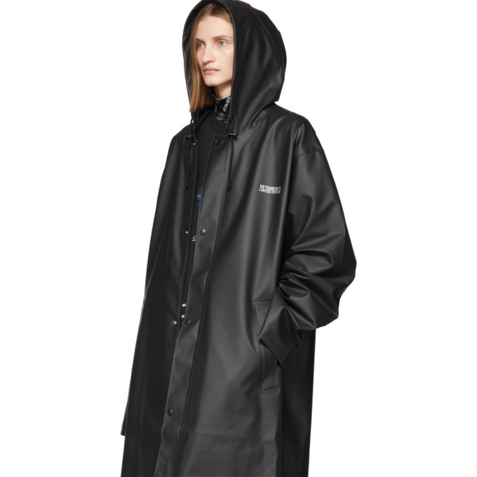 VETEMENTS Black STAR WARS Edition Character List Coat Vetements