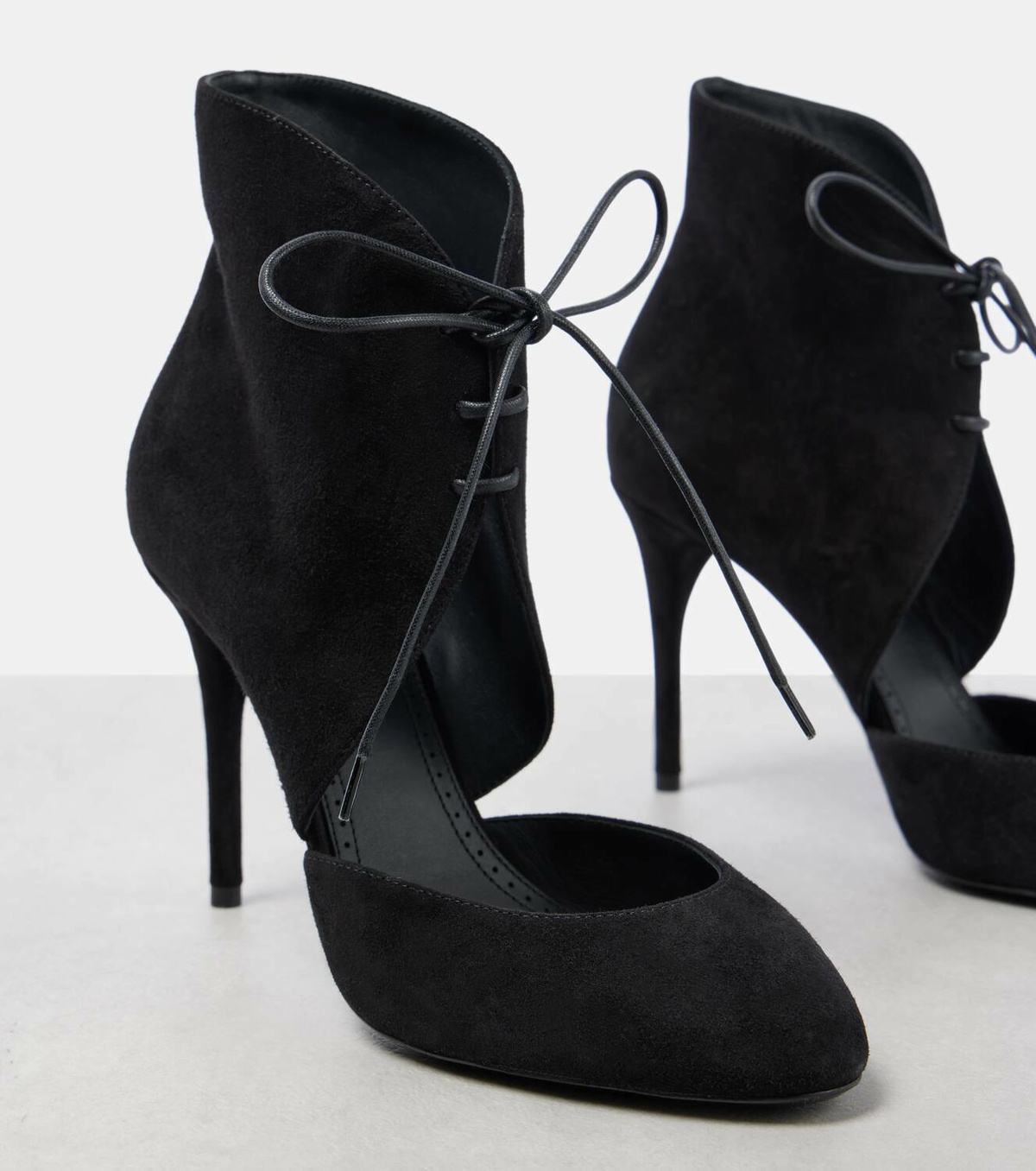 Alaïa Suede ankle boots