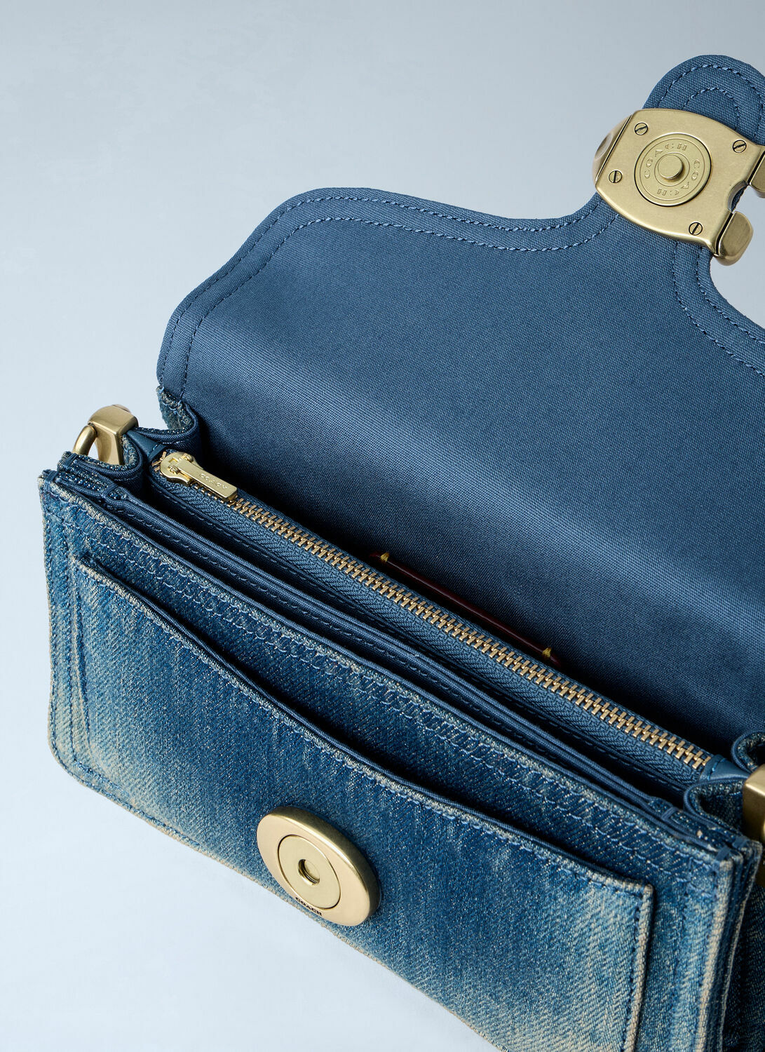 Coach Tabby Shoulder Bag 20