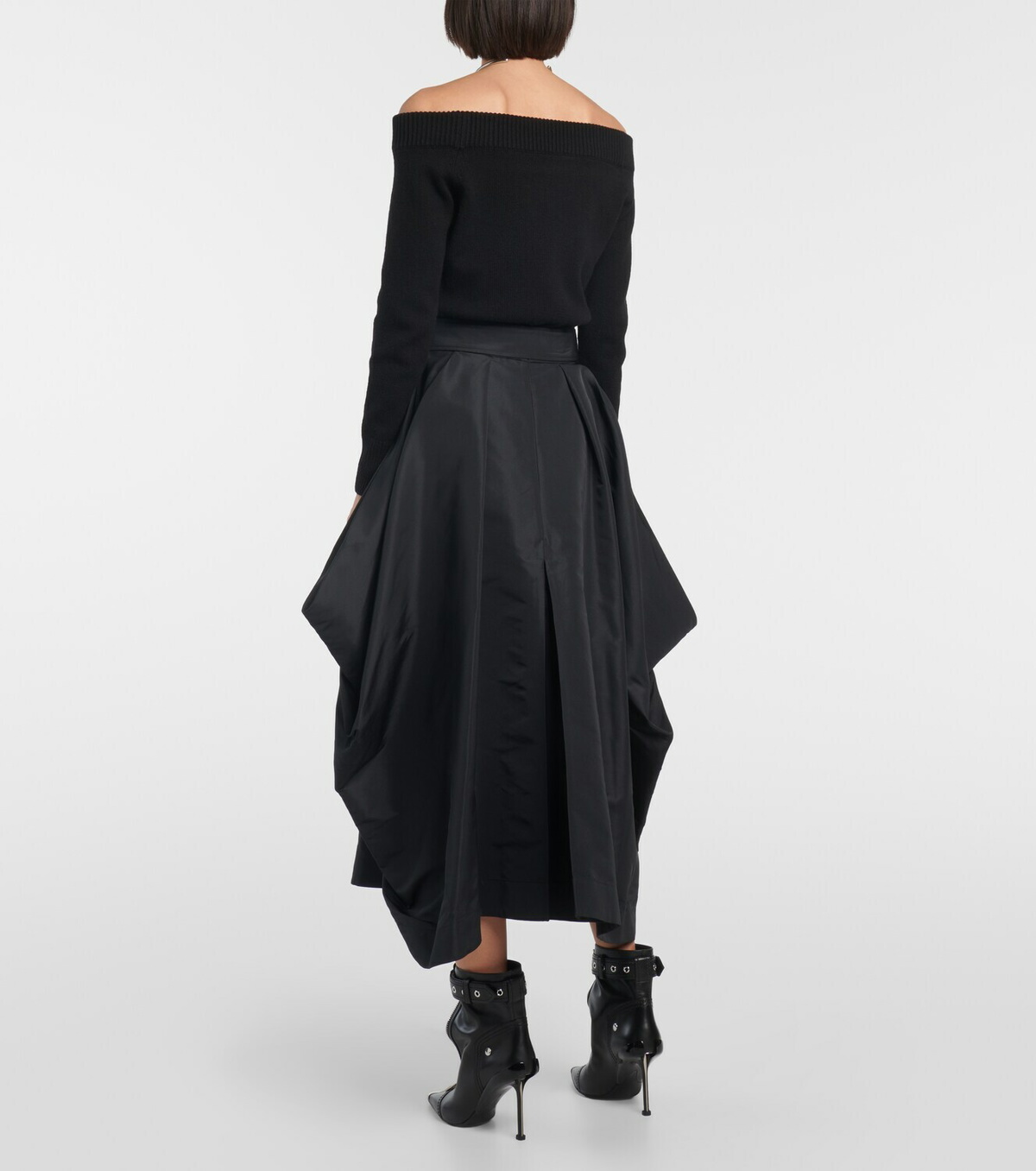 【送料&関税込】Alexander McQueen Black Skirt With Foldover ALEXANDER MCQUEEN 2021 DENIM MINI SKIRT FSKIRT 38 BLACK Used