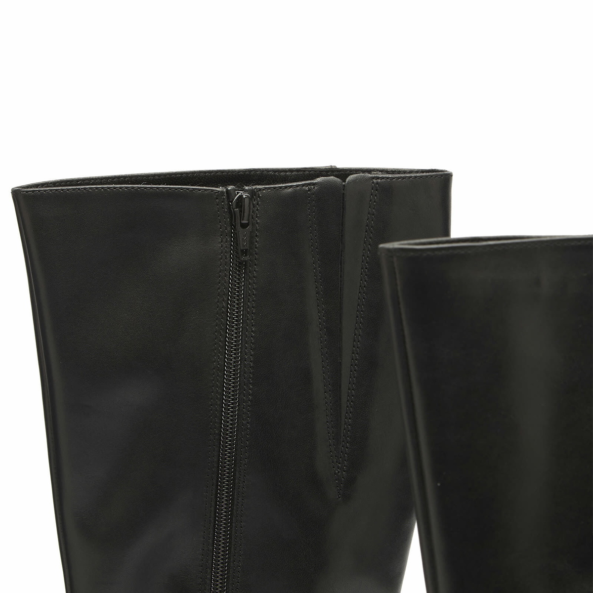 Vagabond Shoemakers Women's Vagabond Hedda Knee High Boot in Black