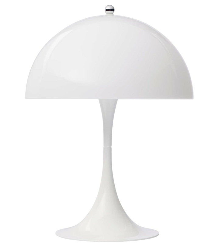 Photo: Louis Poulsen Panthella 250 table lamp by Verner Panton