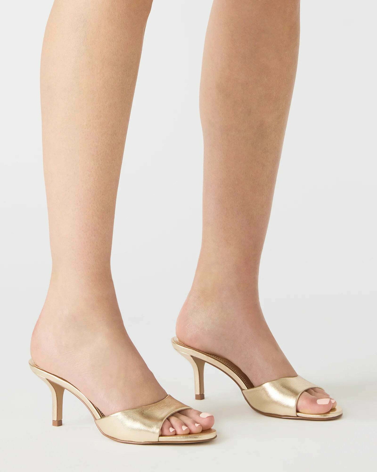 Steve Madden Kendrix Heels in Gold