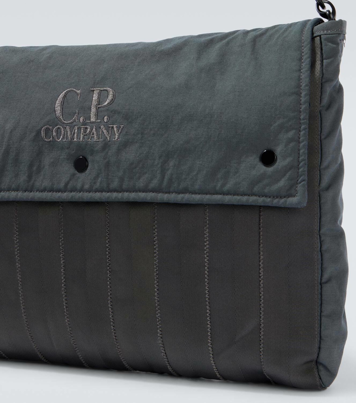 CP COMPANY｜ (Herringbone Logo Bag (18CMAC055A 005349G 6 Herringbone Logo Bag | CPC USCA Online Store