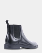 Steve Madden Tipett Boots in Black
