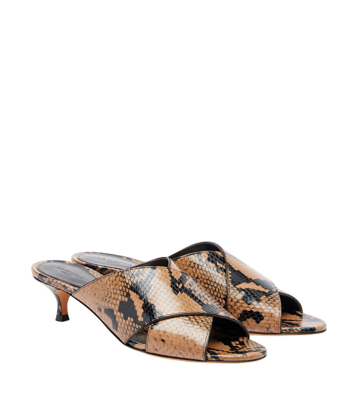 Photo: Le Monde Béryl Luca snake-effect leather mules