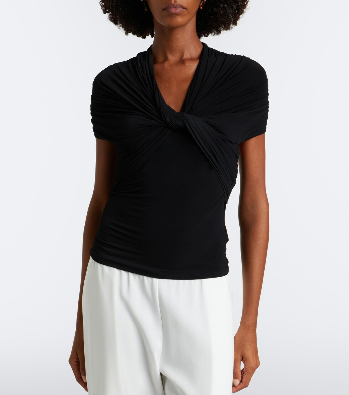 Tove Hadara gathered top