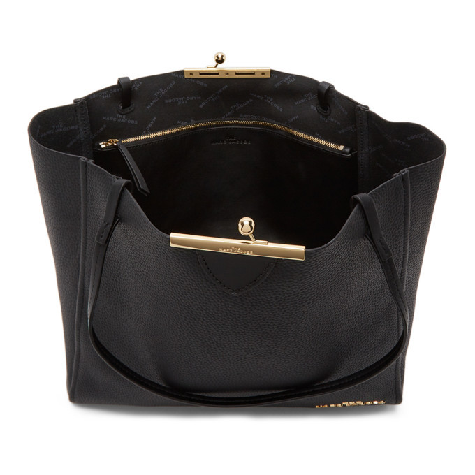 The kiss lock online tote