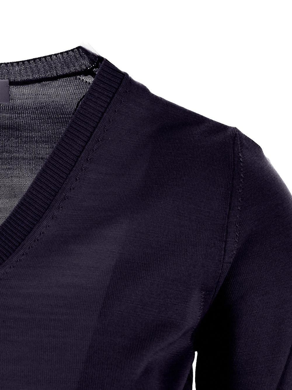 Goes Botanical V Neck Sweater