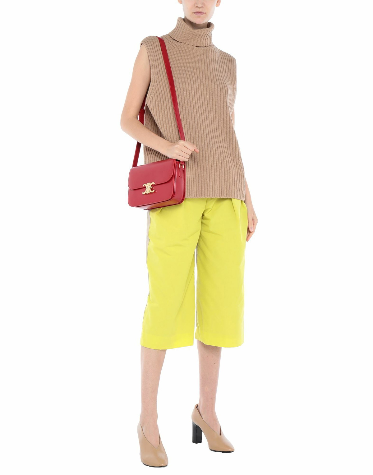 Celine Womens Cross-body bag in Red