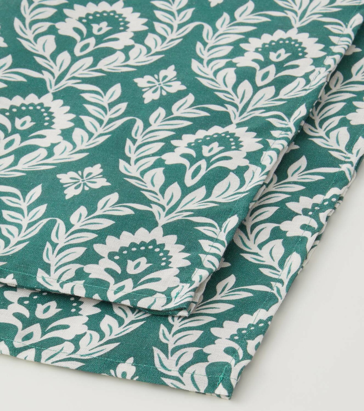 La DoubleJ Green Garland Large set of 2 napkins