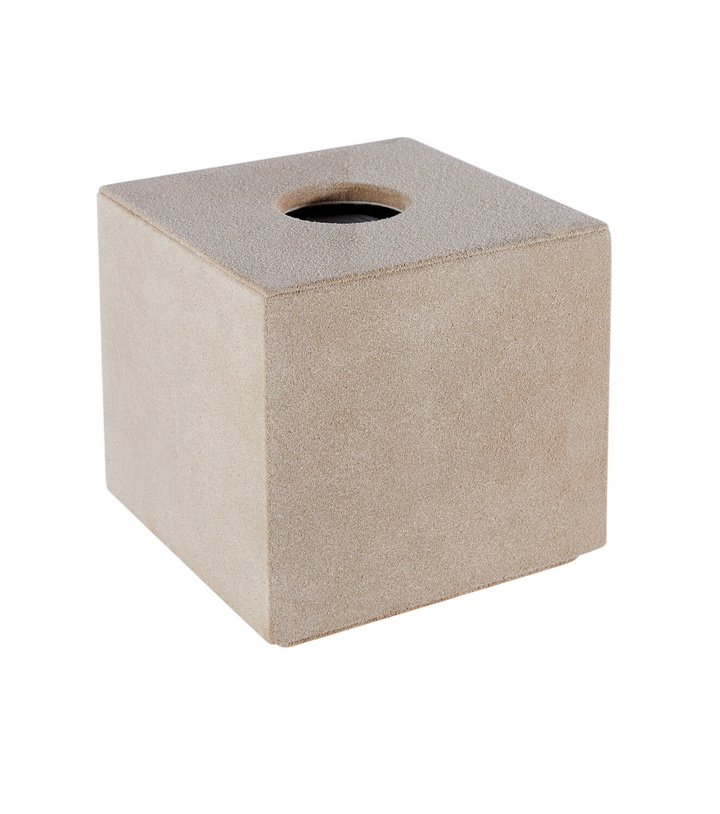 Photo: Michaël Verheyden Niez Cube suede and wooden tissue box