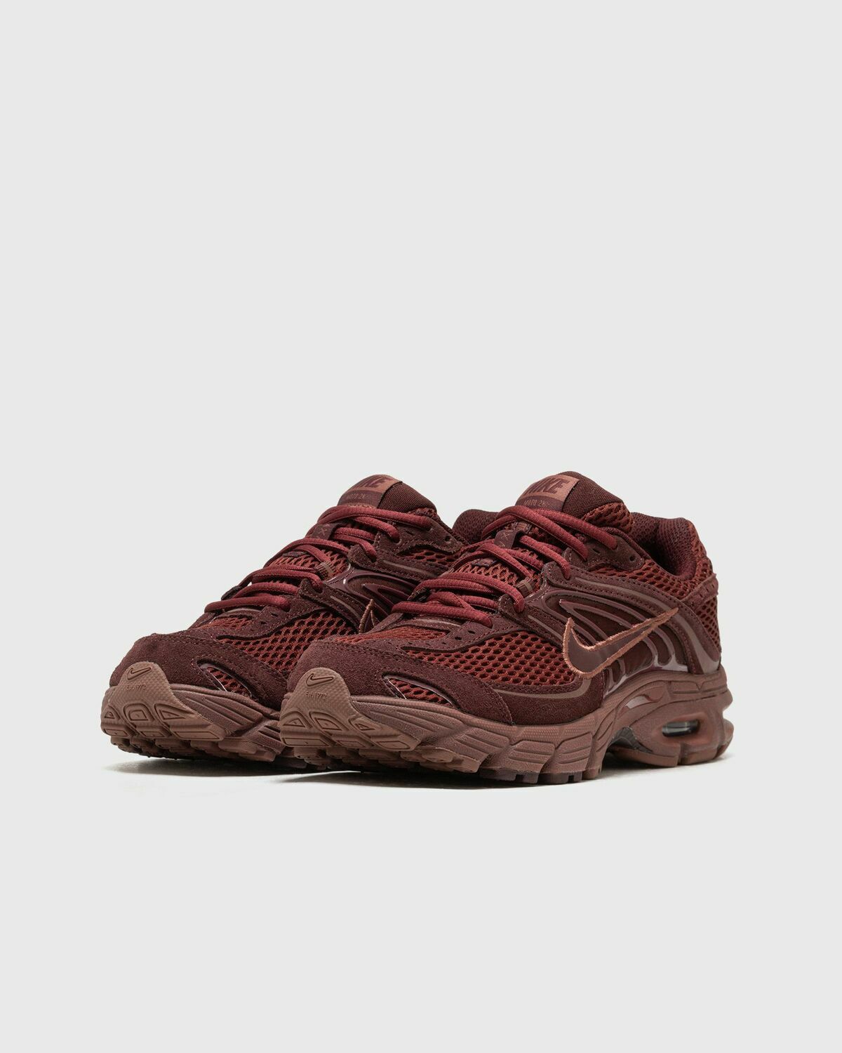 Nike Men\'s Burgundy and Red Air Max Low-Top Sneakers Burgundy Nike Mens Air Max Alpha Trainer 6 Cross Training  main image 3