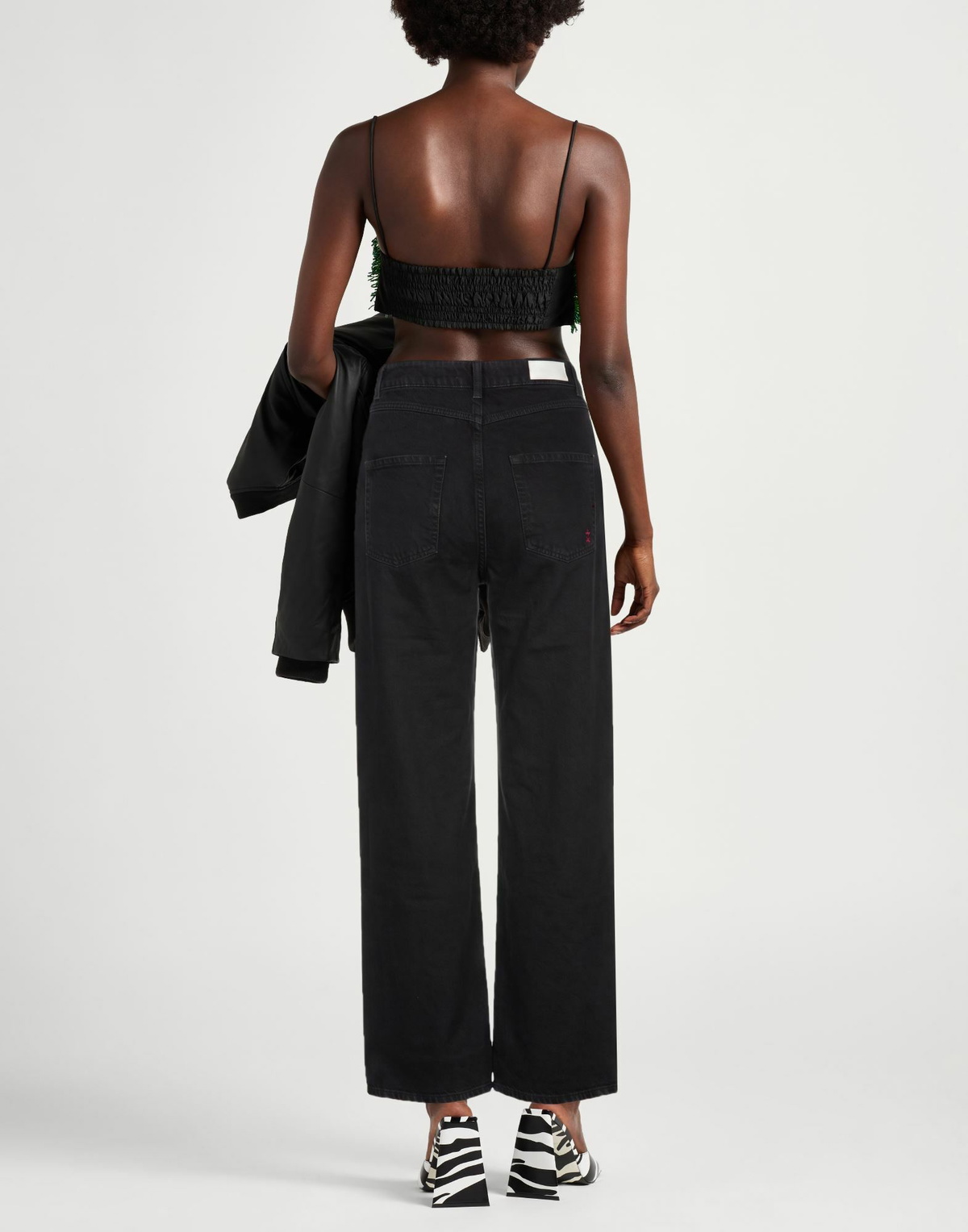 Icon Denim Womens Jeans in Black