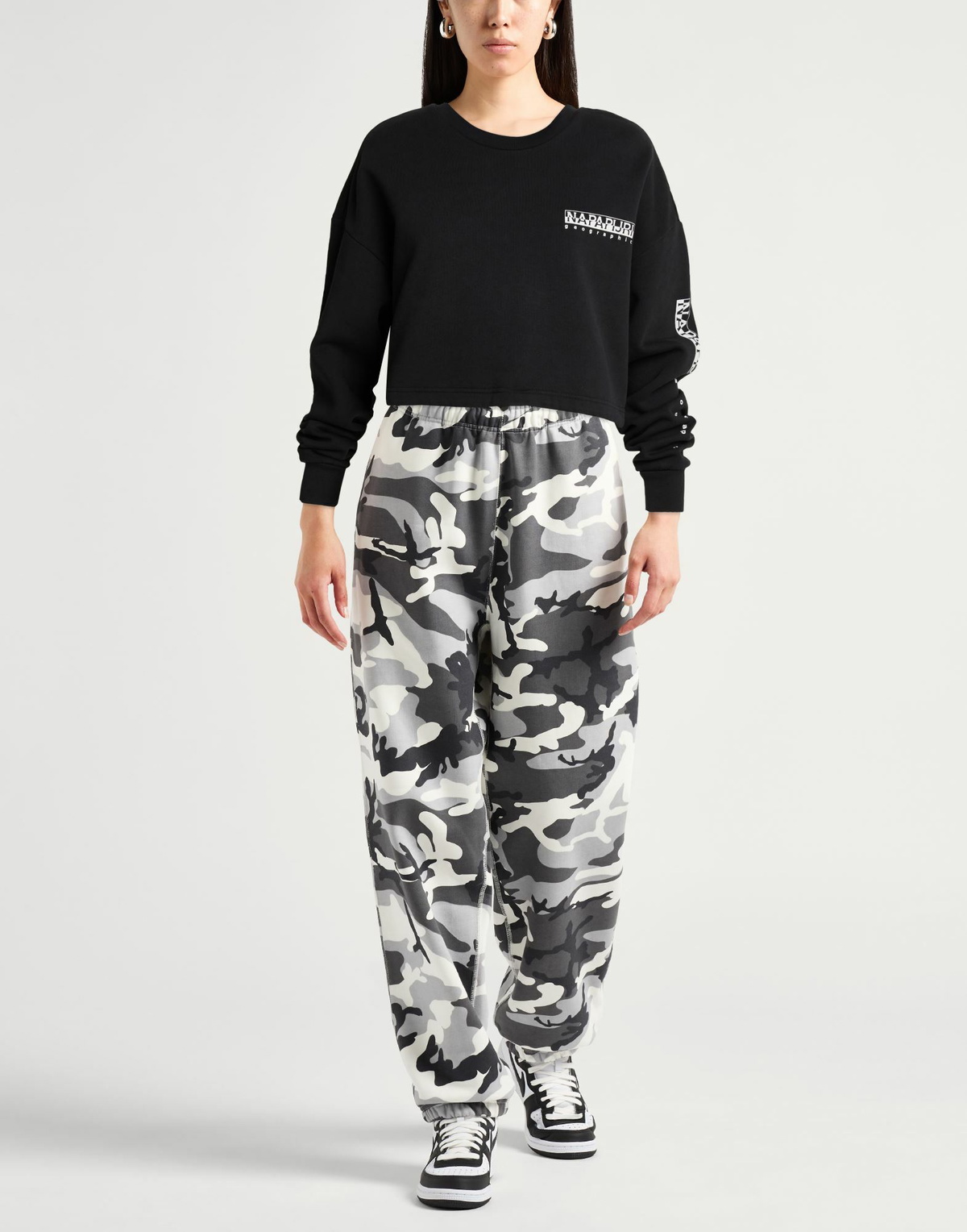 Napapijri Womens Sweatshirt in Black