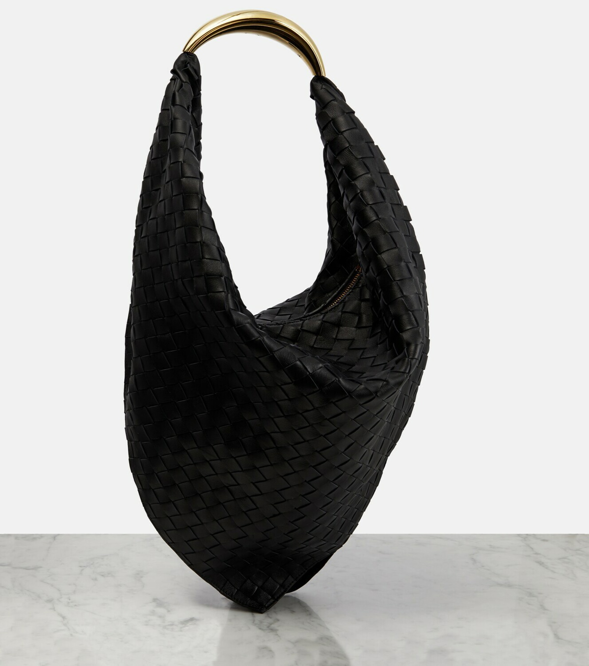 Foulard intrecciato leather shoulder bag