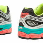 Saucony Men's Progrid Omni 9 Sneaker in Silver/Mutant