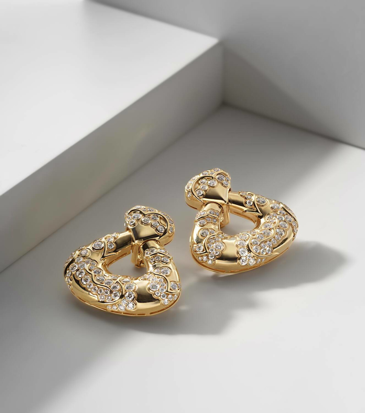 Marina B Annec 18kt gold earrings with diamonds
